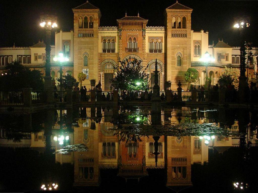 סביליה Las Cruzadas Melia-Plaza De Espana מראה חיצוני תמונה